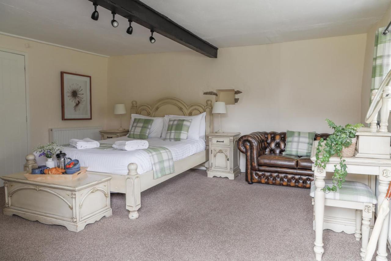 Bearslake Inn Bridestowe ภายนอก รูปภาพ