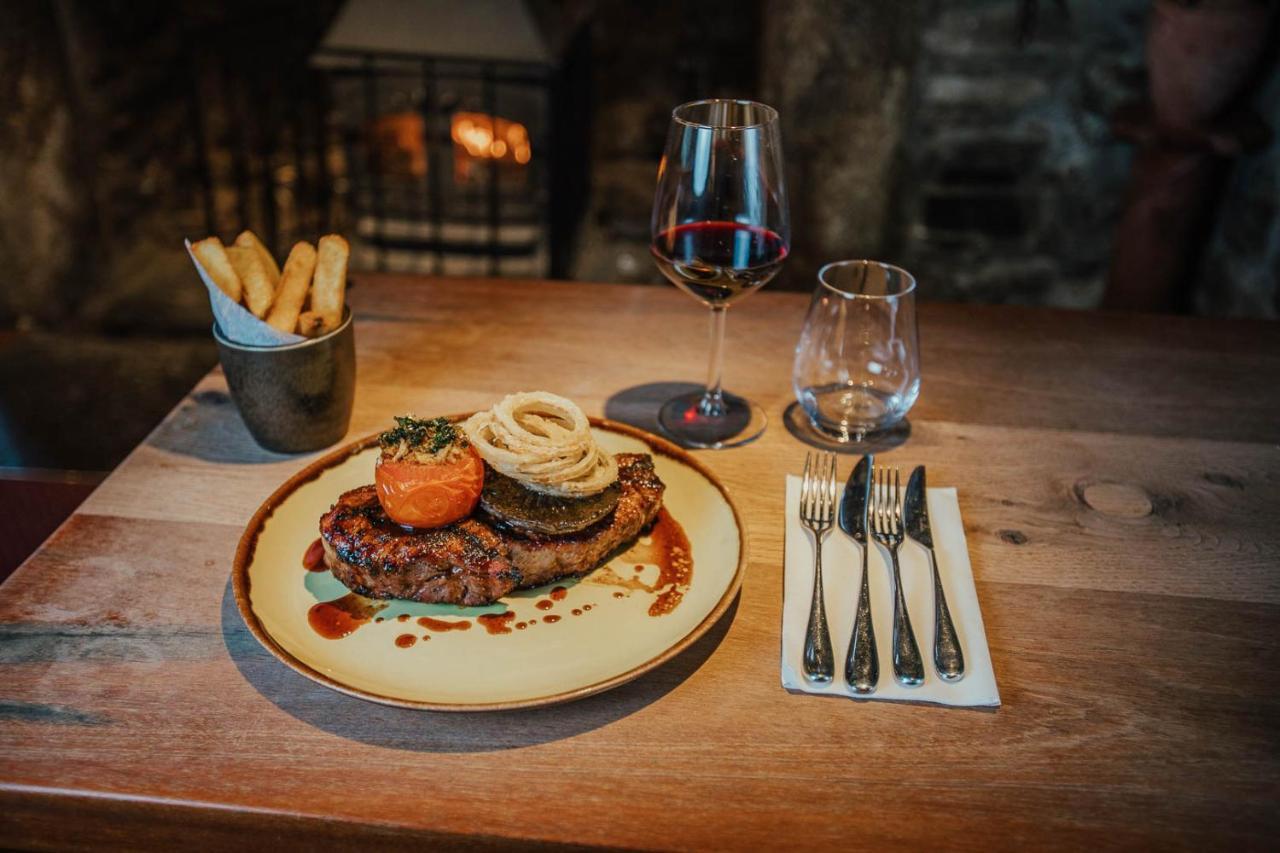 Bearslake Inn Bridestowe ภายนอก รูปภาพ
