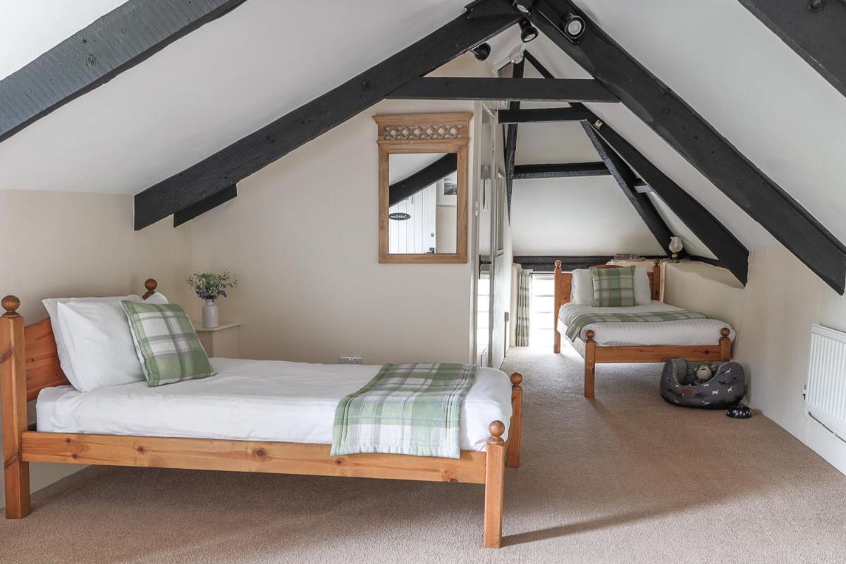 Bearslake Inn Bridestowe ห้อง รูปภาพ