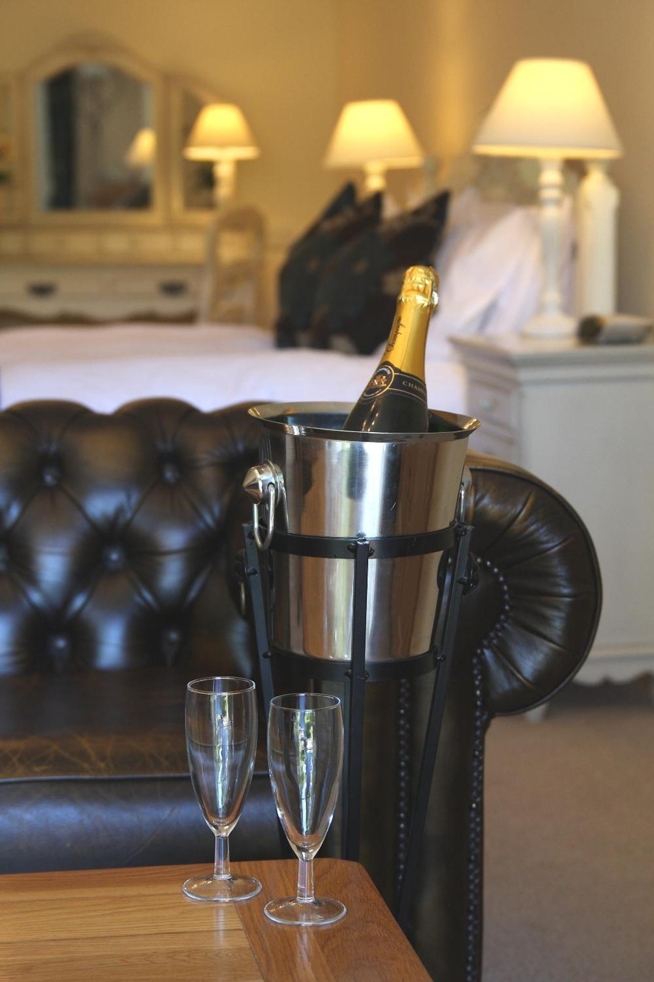 Bearslake Inn Bridestowe ห้อง รูปภาพ
